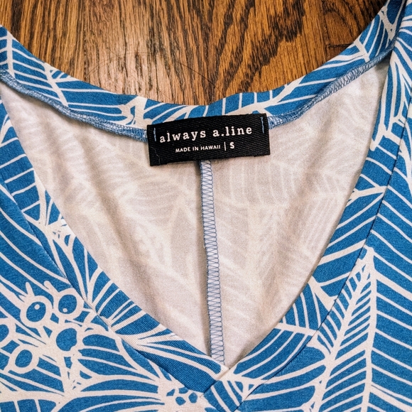 Always A.line Hawaii Slit Back Tank Top - Hawaiian Print - Small - Picture 6 of 7